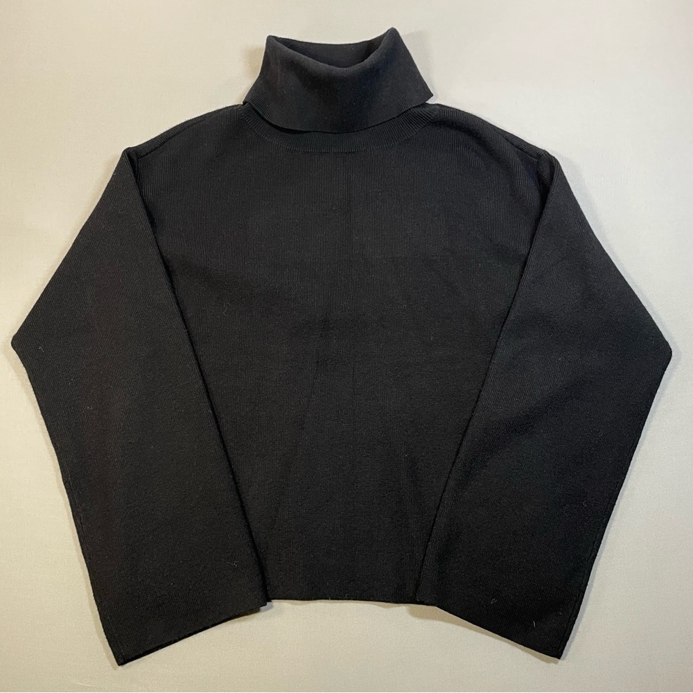 Evereve Blaire Turtleneck Sweater, Wide Sleeve, Midweight, Black - Womens Small